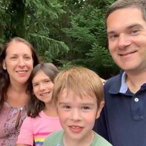 Meet your Posher, Gregory